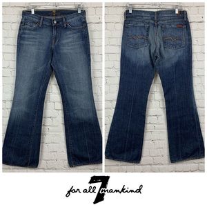 7FAM Flare Leg Jeans👖Size 29